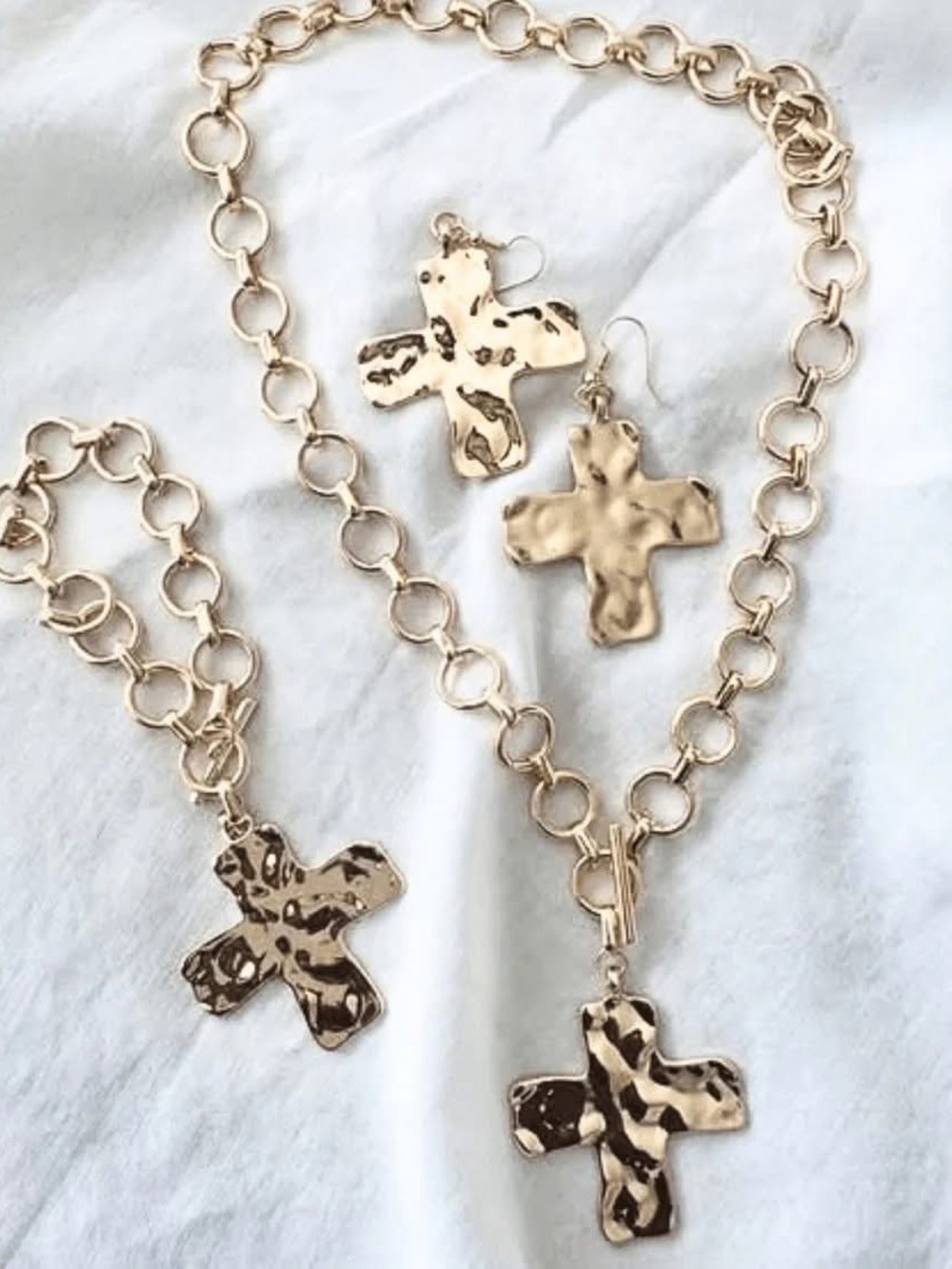 Gold Hammered Cross Set